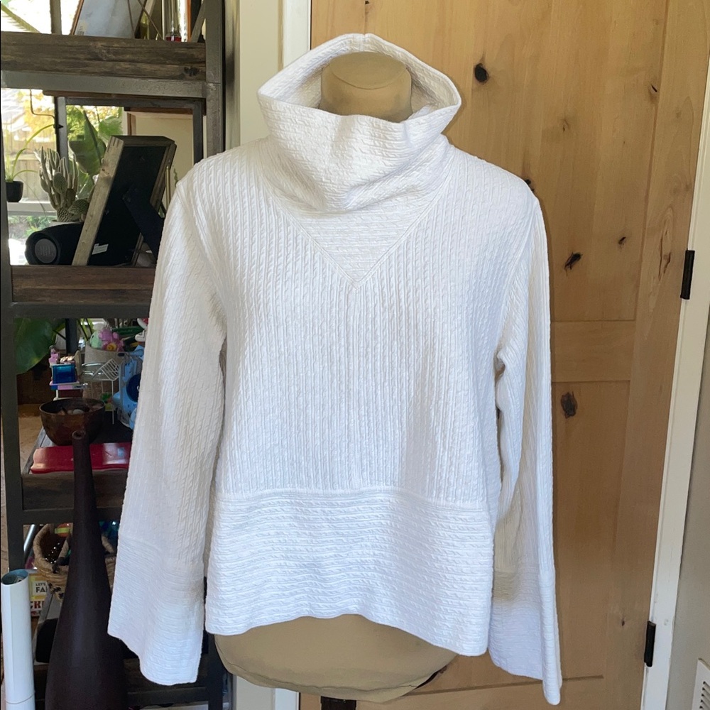 Lululemon Cable Knit Pattern Pullover - image 1